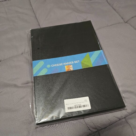 Cheese Knife Set - Picture 3 of 3